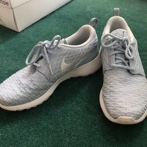 Nike Womens Casual Sneaker